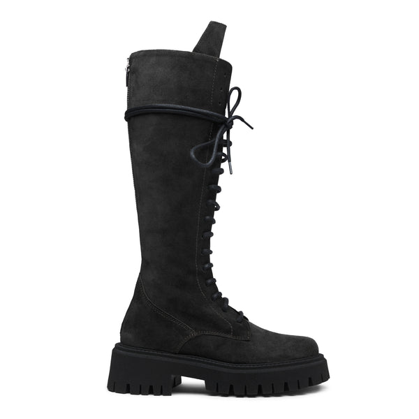#suede
#black