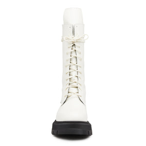 #boots
#white