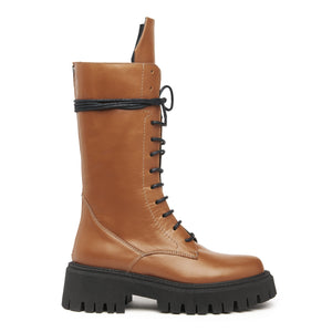 #boots
#brown