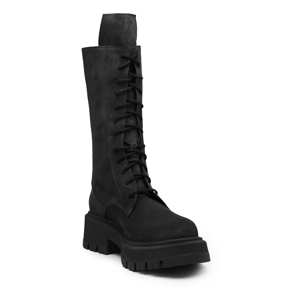 #suede
#black