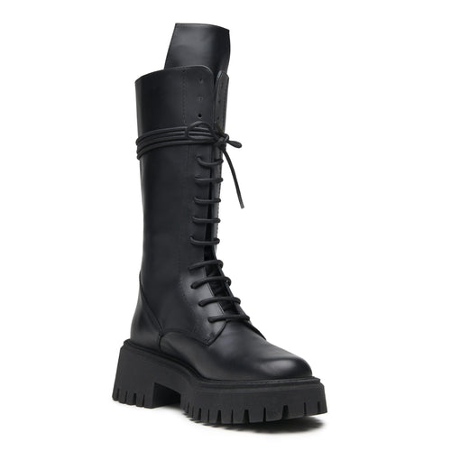 #boots
#black