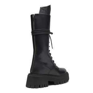 #boots
#black