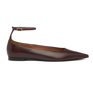 #flat
#burgundy