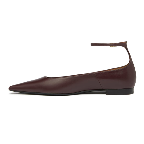 #flat
#burgundy