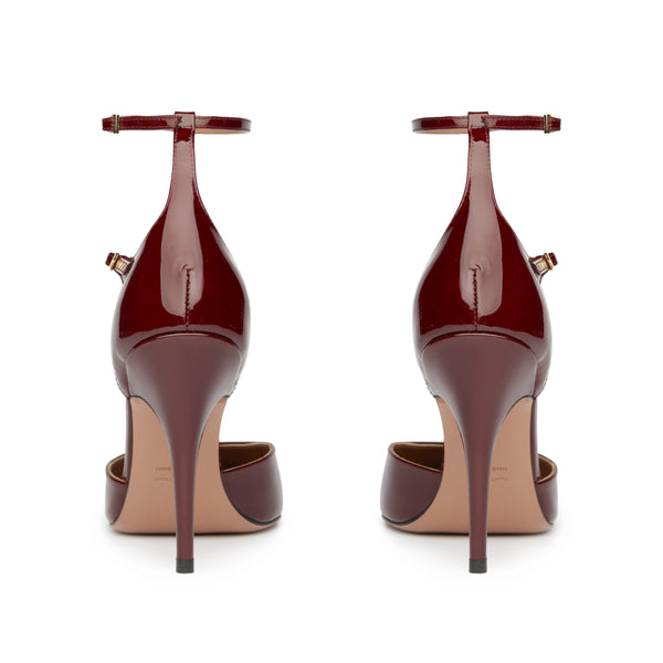 #pump
#burgundy