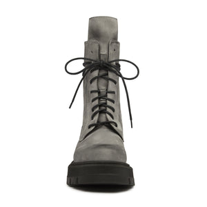 #suede
#silver