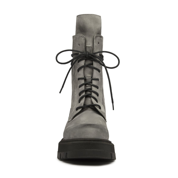 #suede
#silver