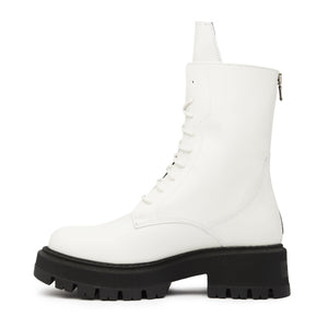 #boots
#off_white