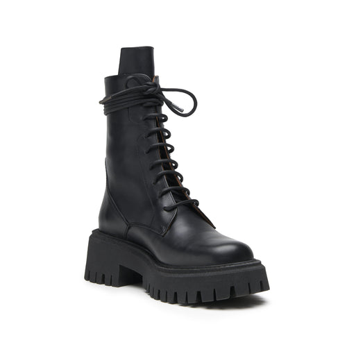 #boots
#black
